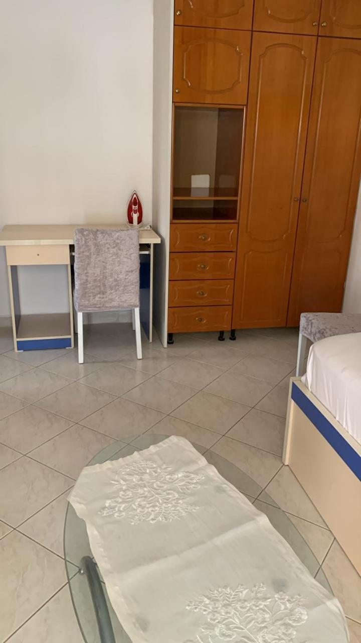 Apartment Angjelo Sarandë